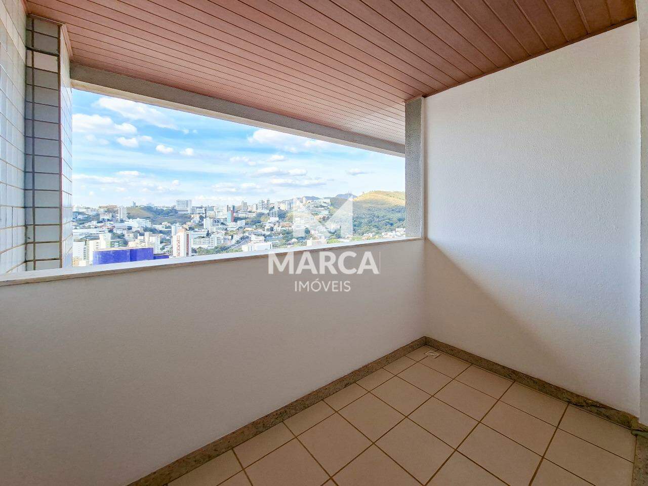 Apartamento para aluguel no Estoril: