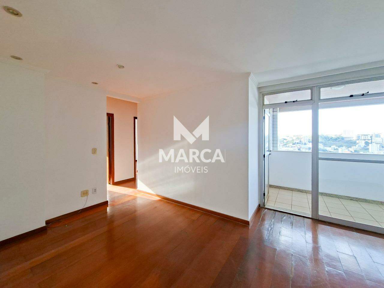 Apartamento para aluguel no Estoril: