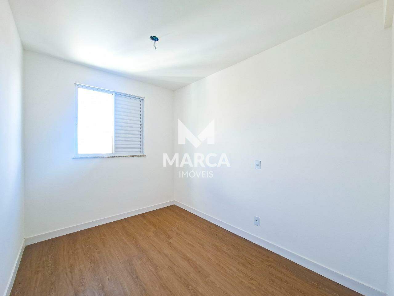 Apartamento para aluguel no Manacás: 