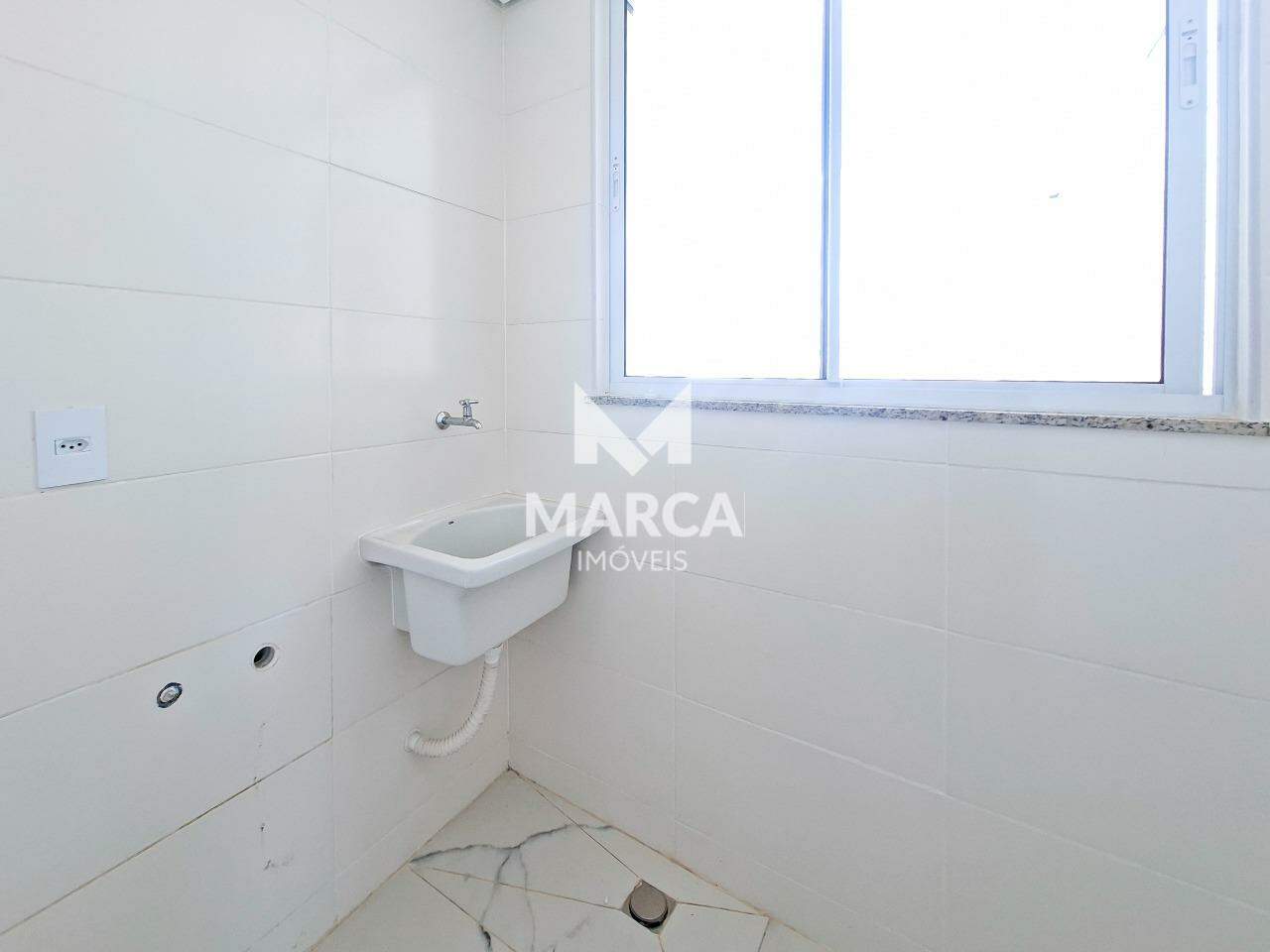 Apartamento para aluguel no Manacás: 