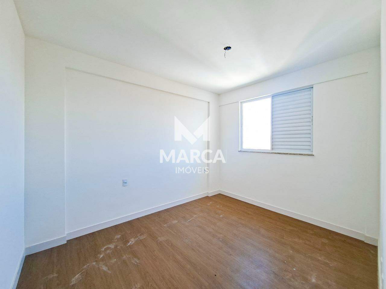 Apartamento para aluguel no Manacás: 