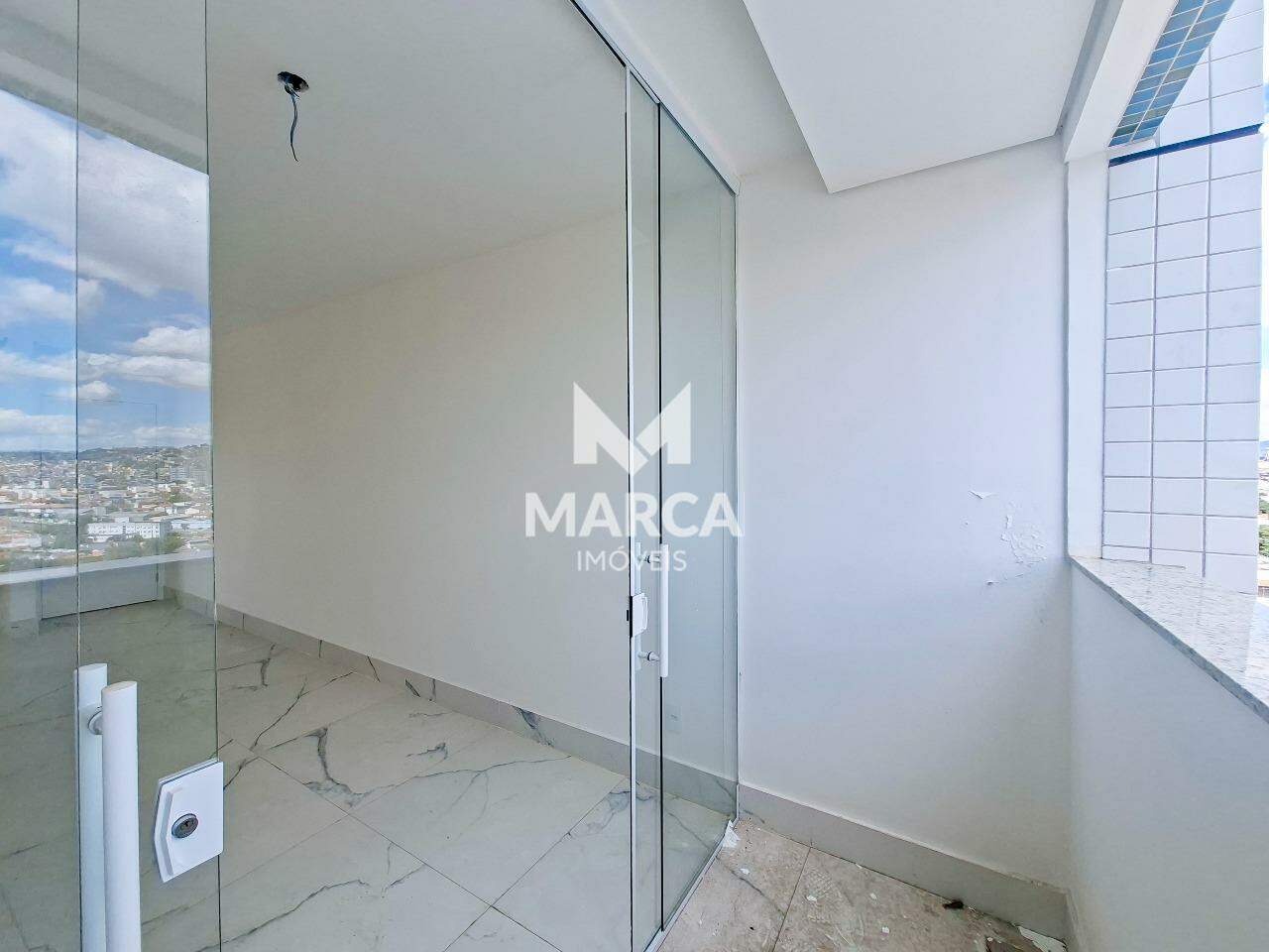 Apartamento para aluguel no Manacás: 