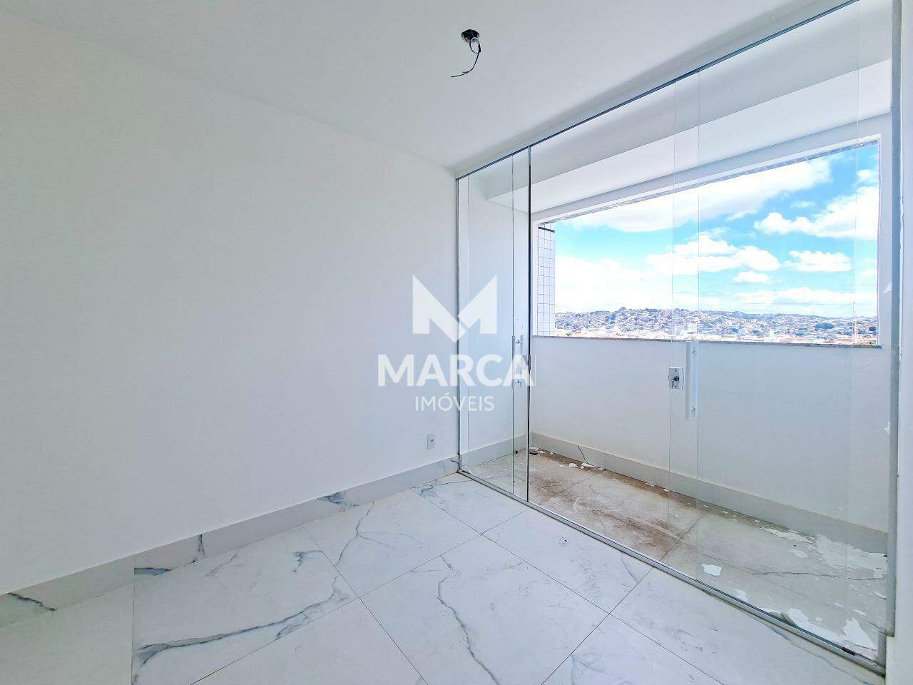 Apartamento para aluguel no Manacás: 