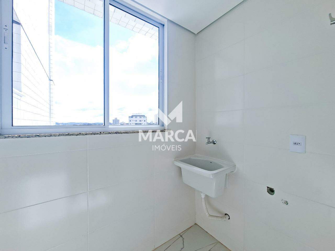 Apartamento para aluguel no Manacás: 