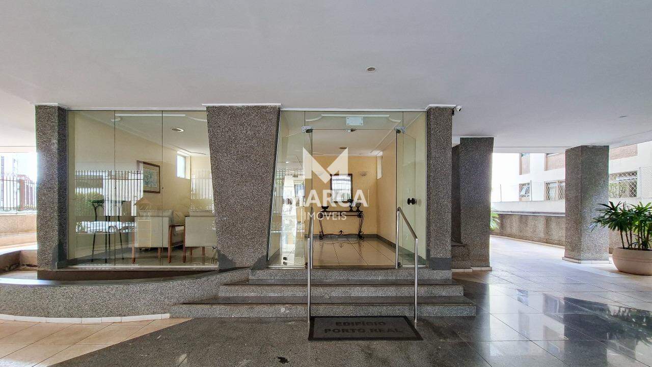 Apartamento para aluguel no Coração de Jesus: 