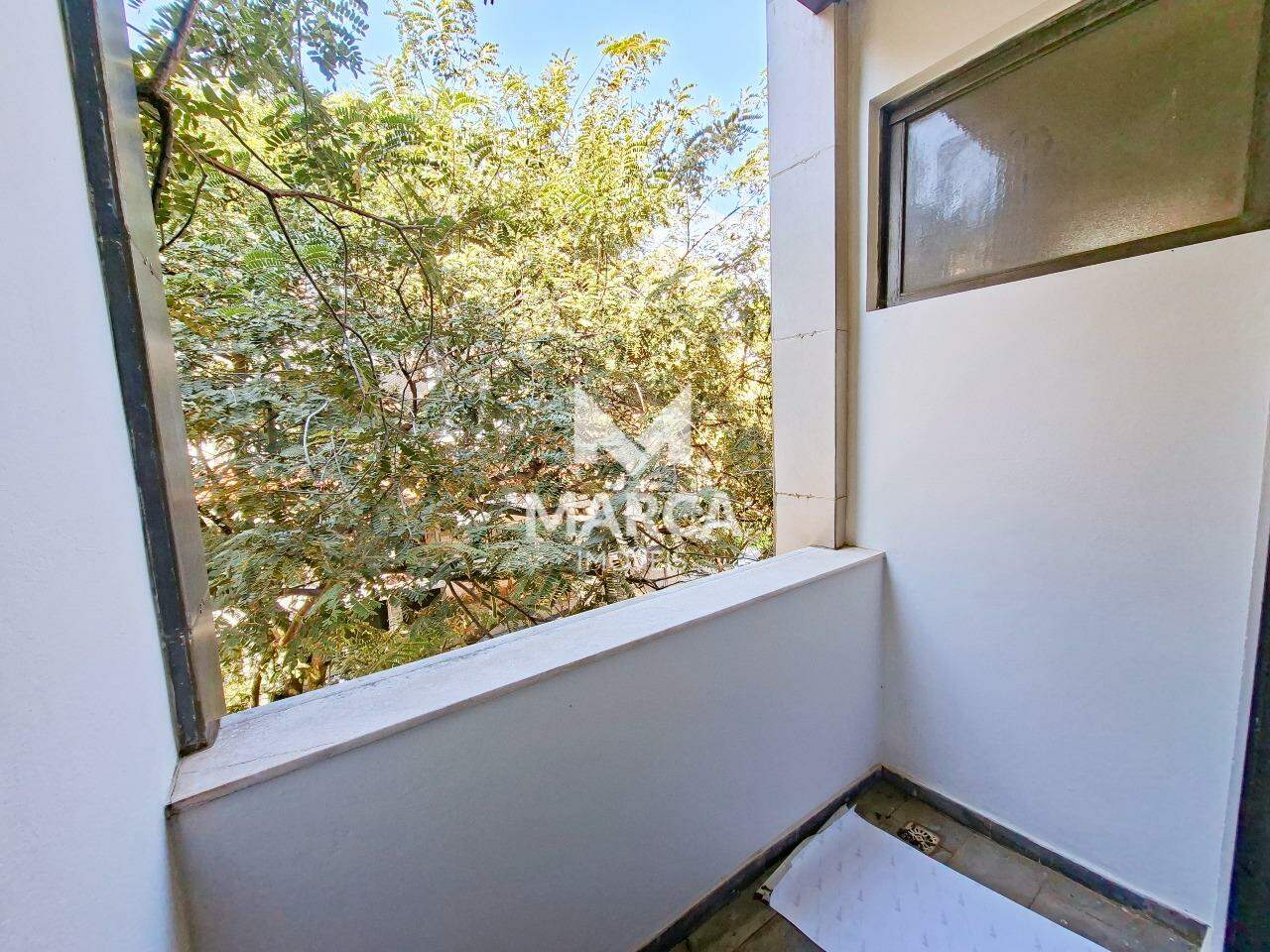 Sala para aluguel no Santo Antônio: 