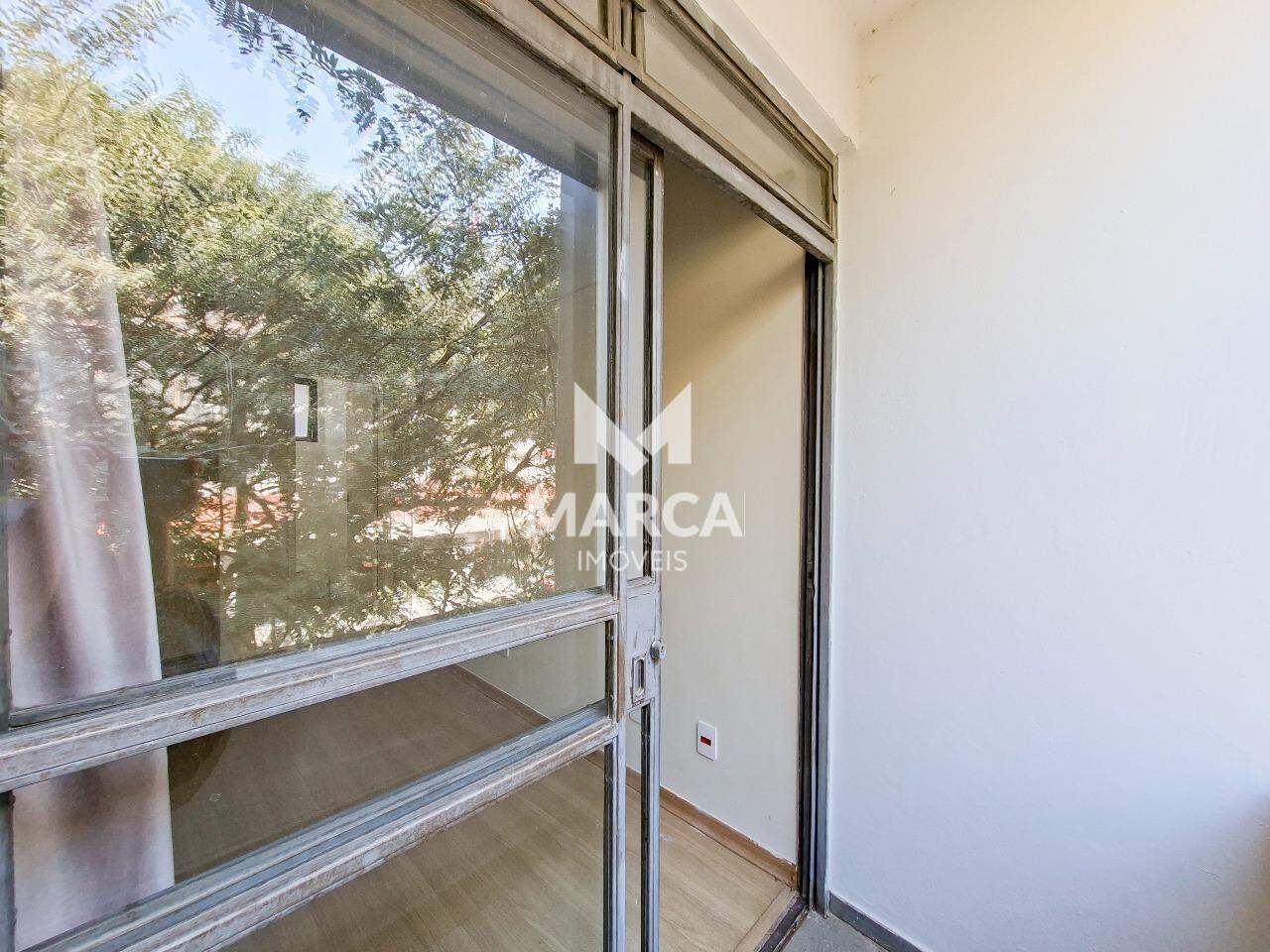 Sala para aluguel no Santo Antônio: 