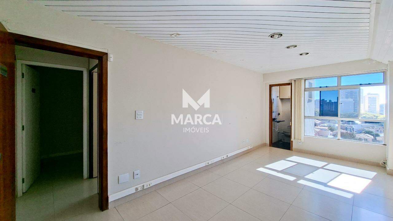 Sala para aluguel no Santo Agostinho: 