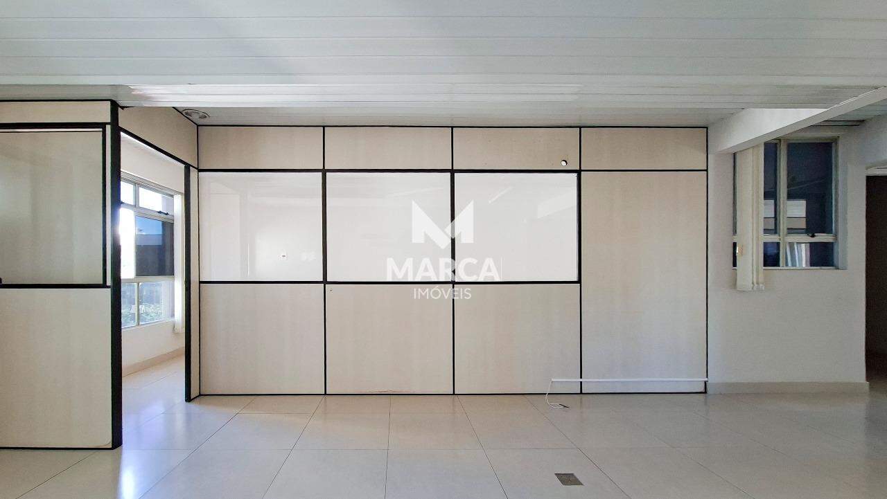 Sala para aluguel no Santo Agostinho: 
