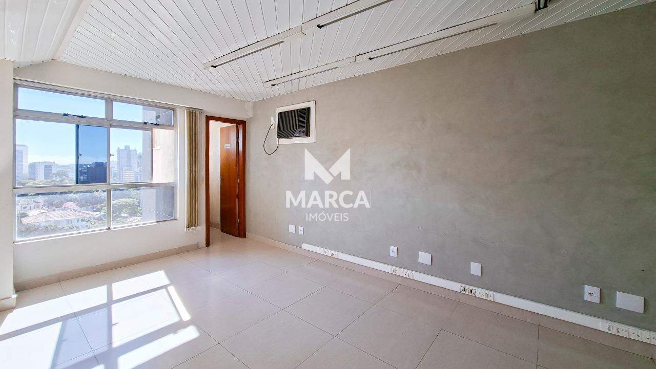 Sala para aluguel no Santo Agostinho: 