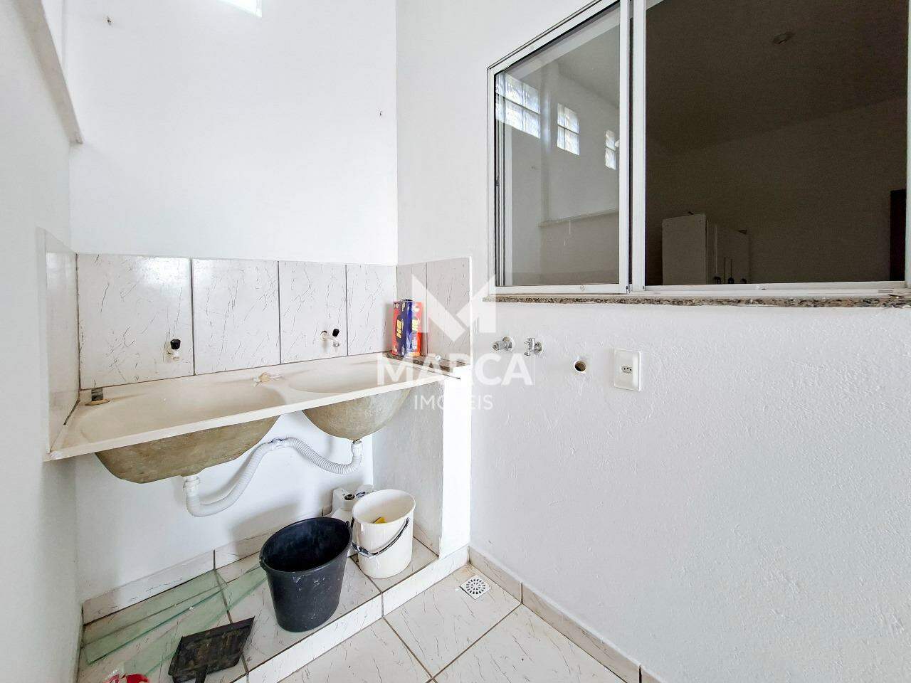Casa para aluguel no Palmeiras: