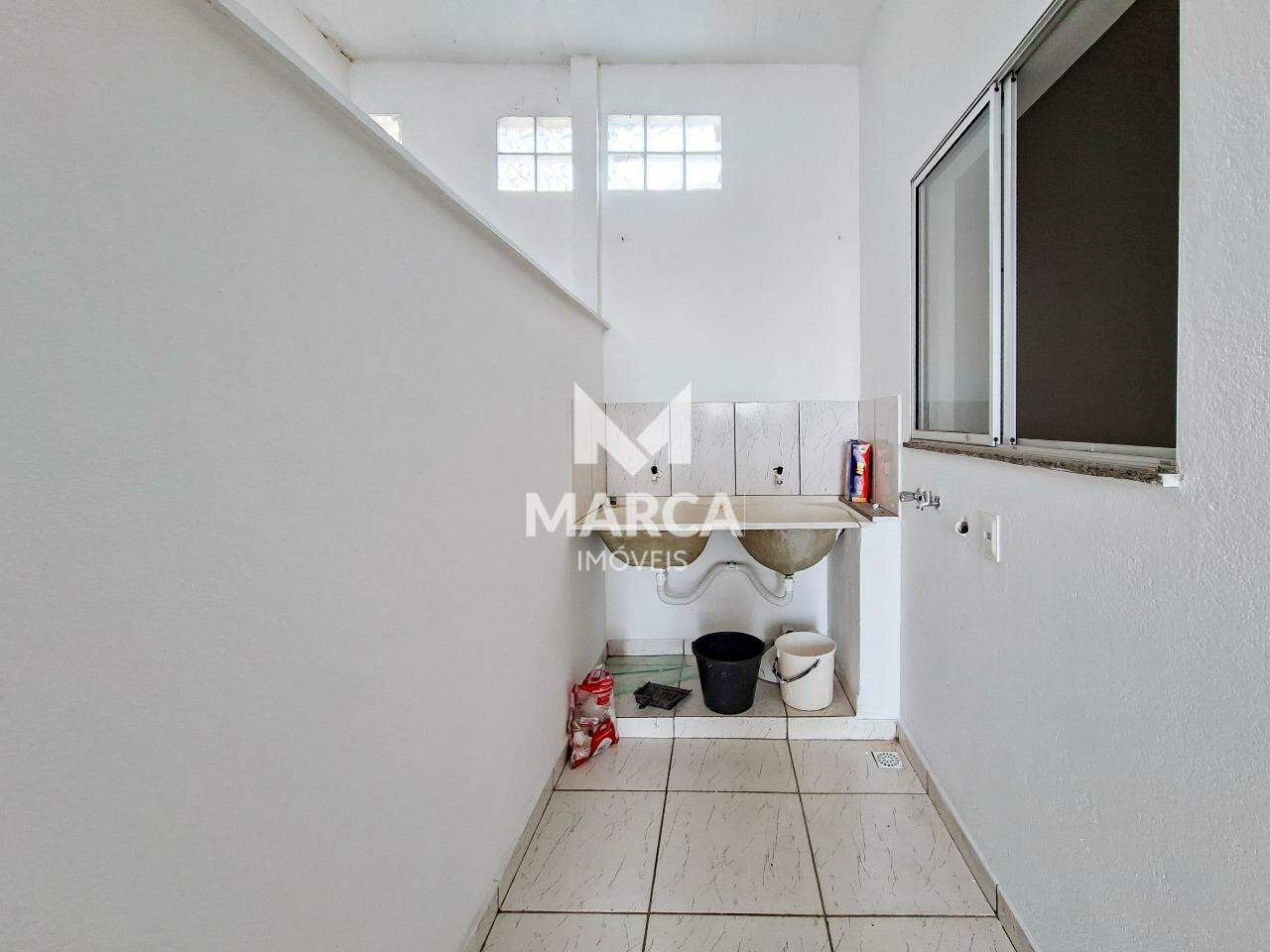 Casa para aluguel no Palmeiras: