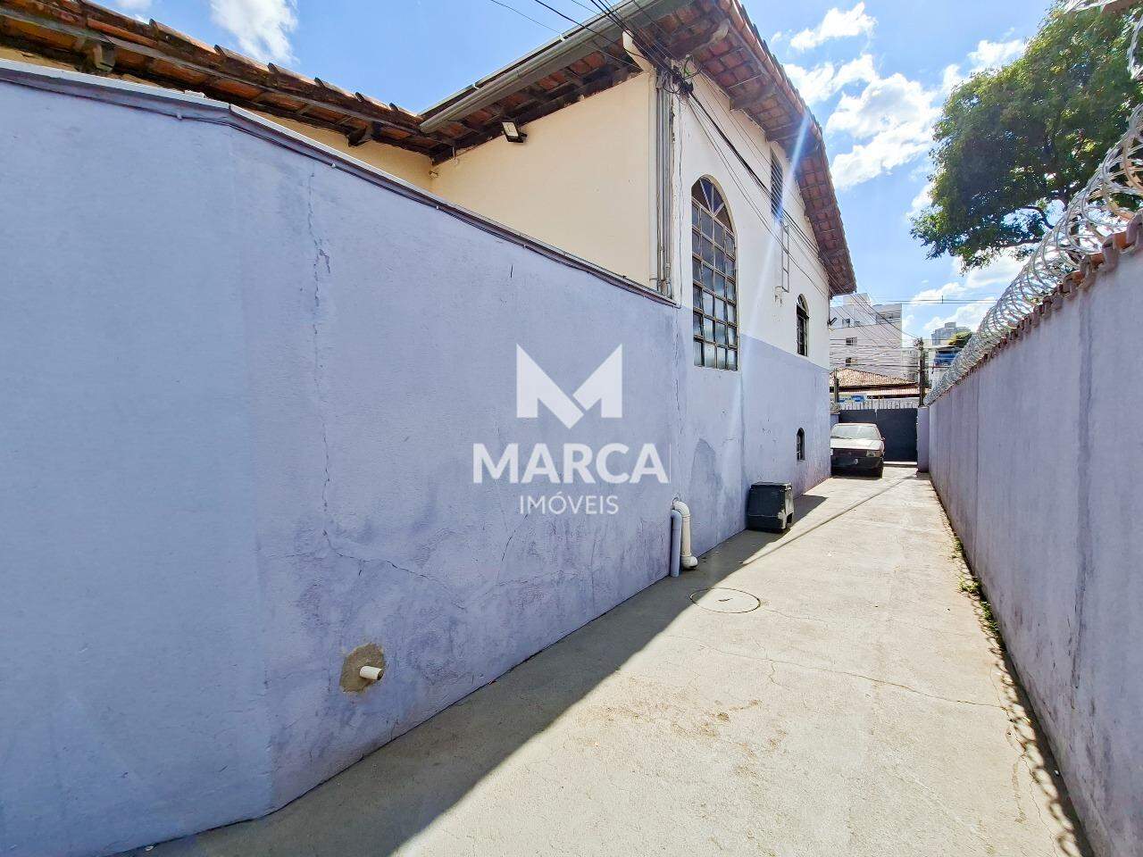 Casa para aluguel no Palmeiras: