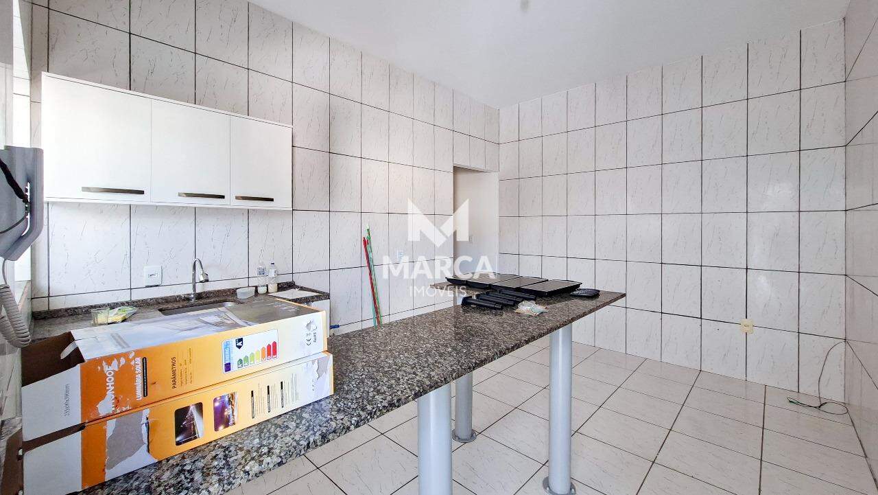 Casa para aluguel no Palmeiras: