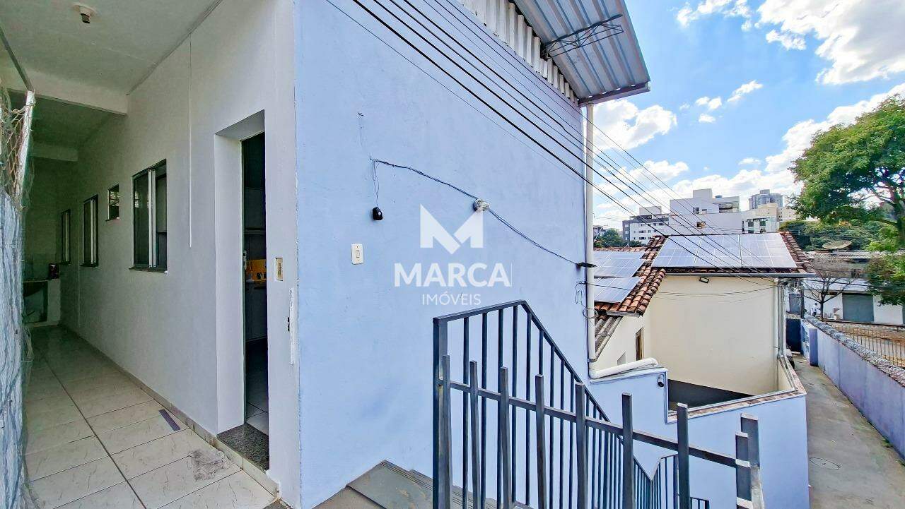 Casa para aluguel no Palmeiras: