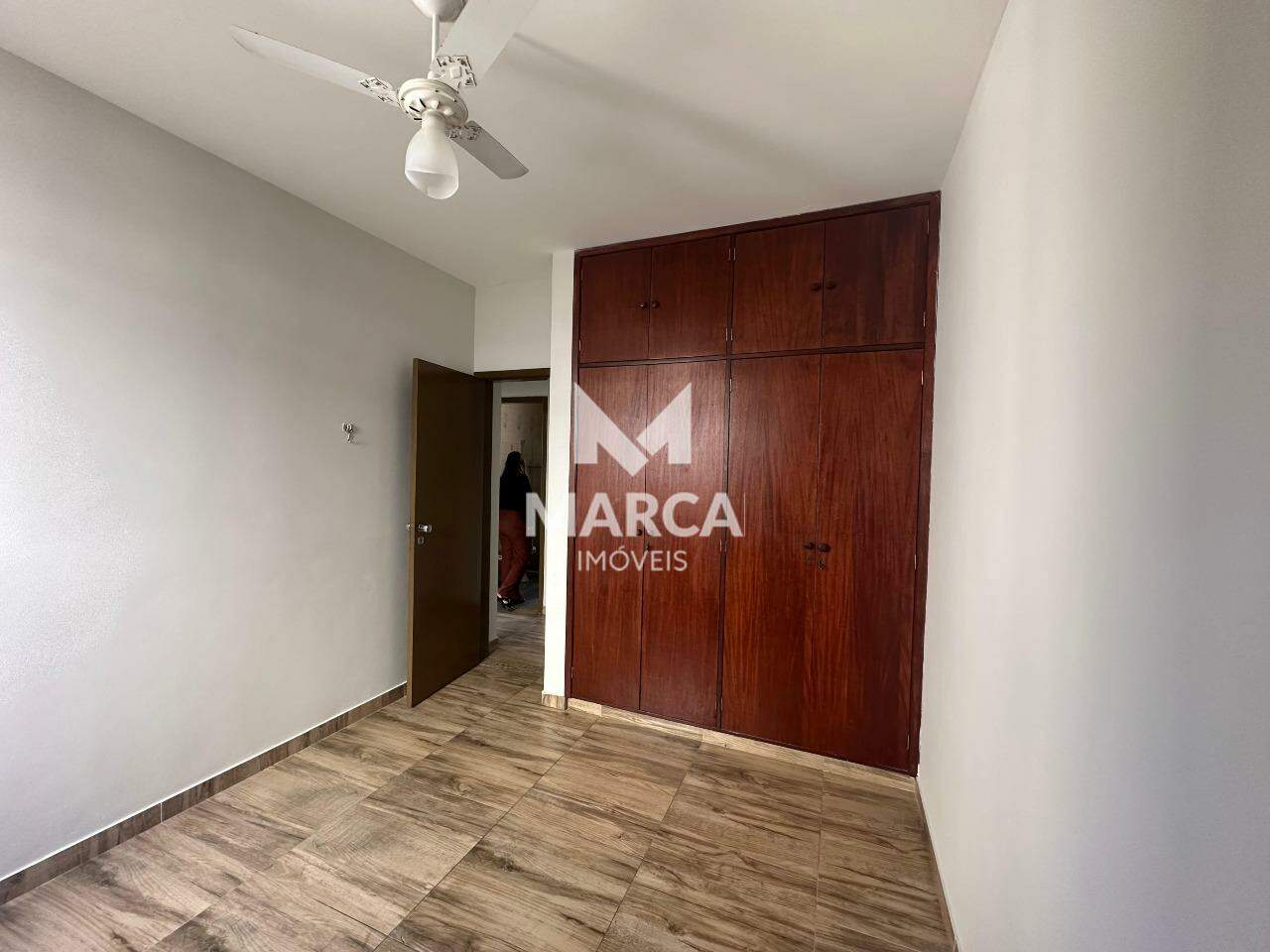 Apartamento para aluguel no Jardim América: 