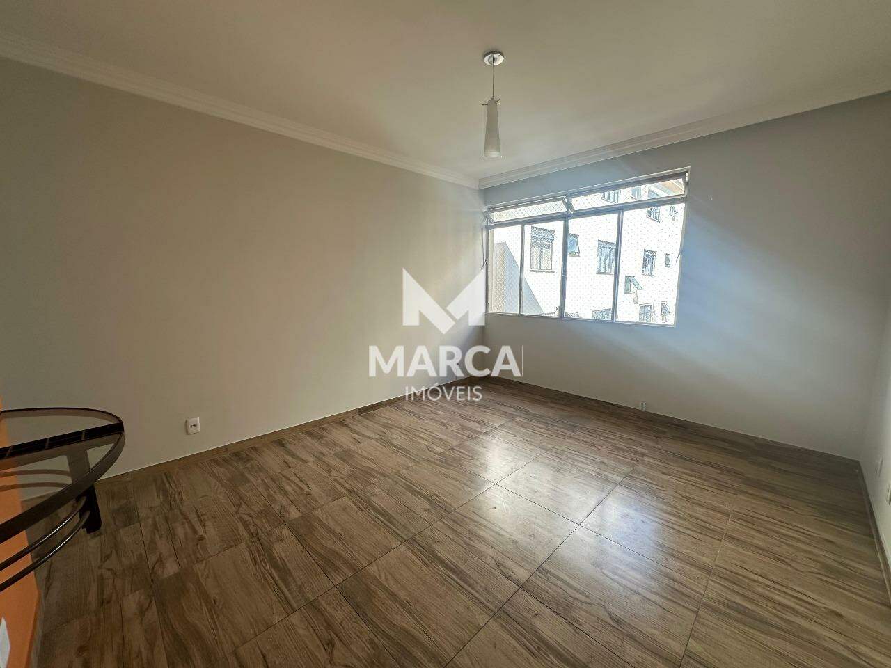 Apartamento para aluguel no Jardim América: 