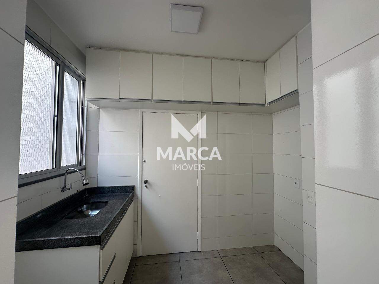 Apartamento para aluguel no Jardim América: 