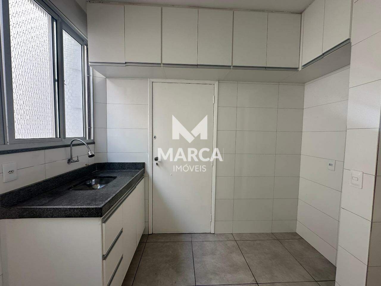 Apartamento para aluguel no Jardim América: 