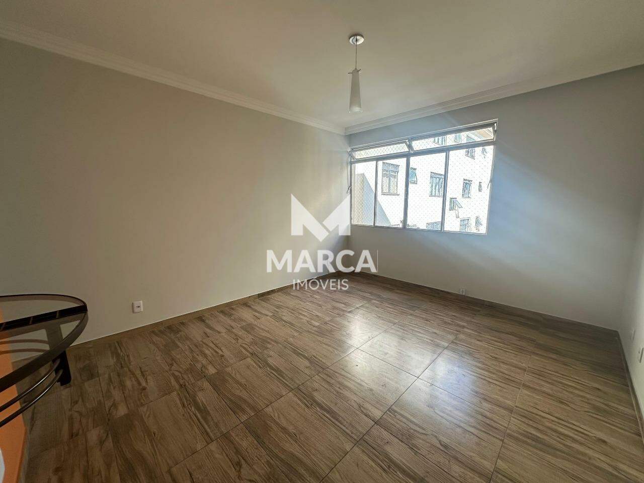 Apartamento para aluguel no Jardim América: 