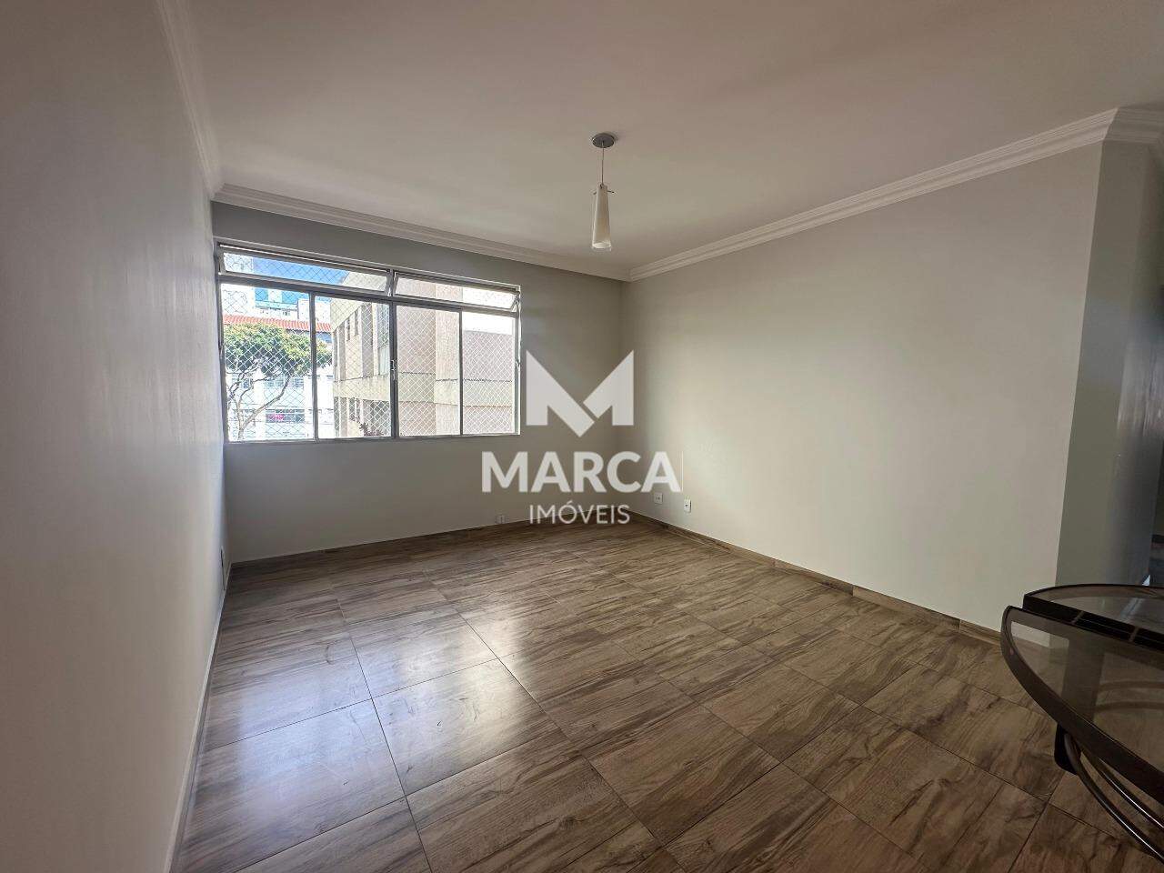 Apartamento para aluguel no Jardim América: 