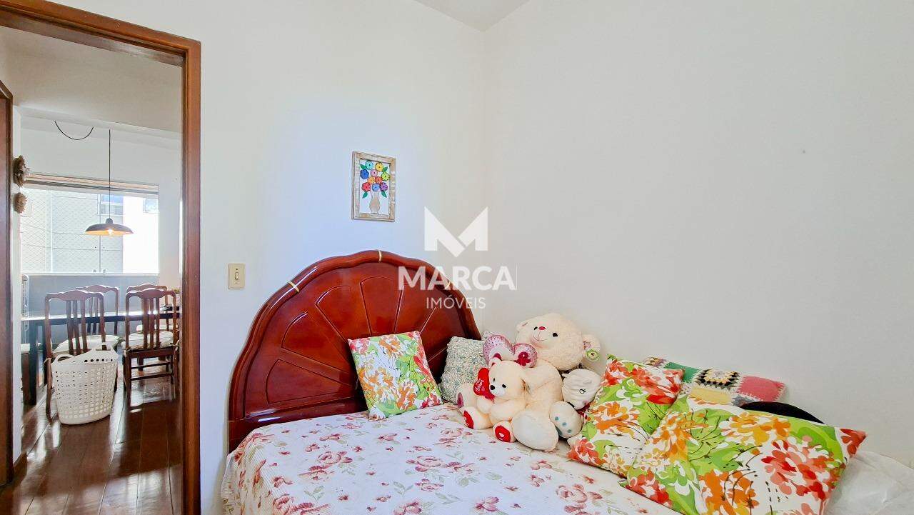 Apartamento para aluguel no Estoril: 