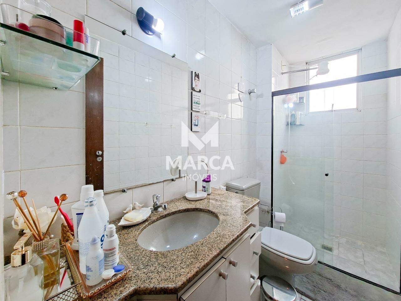 Apartamento para aluguel no Estoril: 