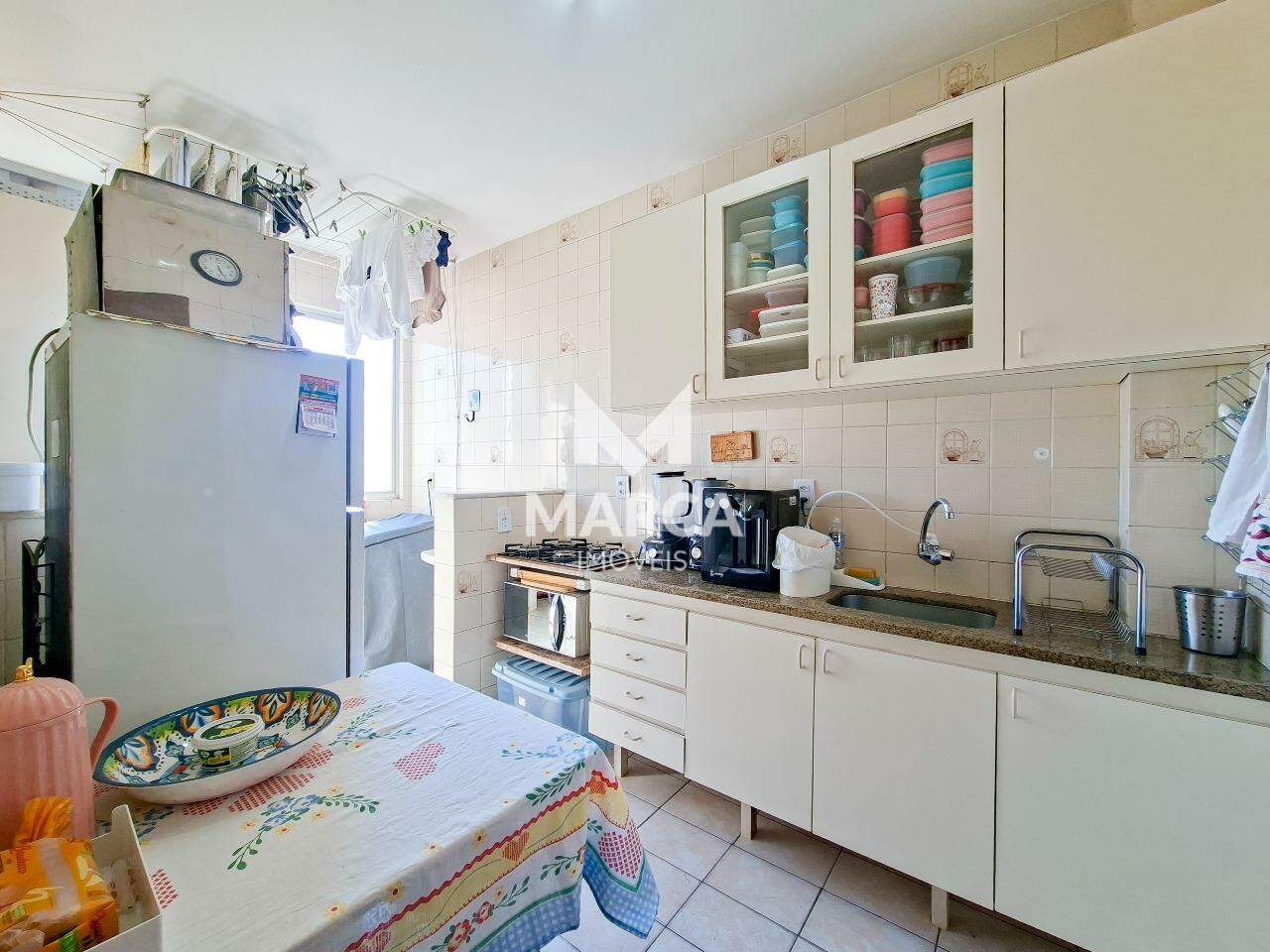 Apartamento para aluguel no Estoril: 