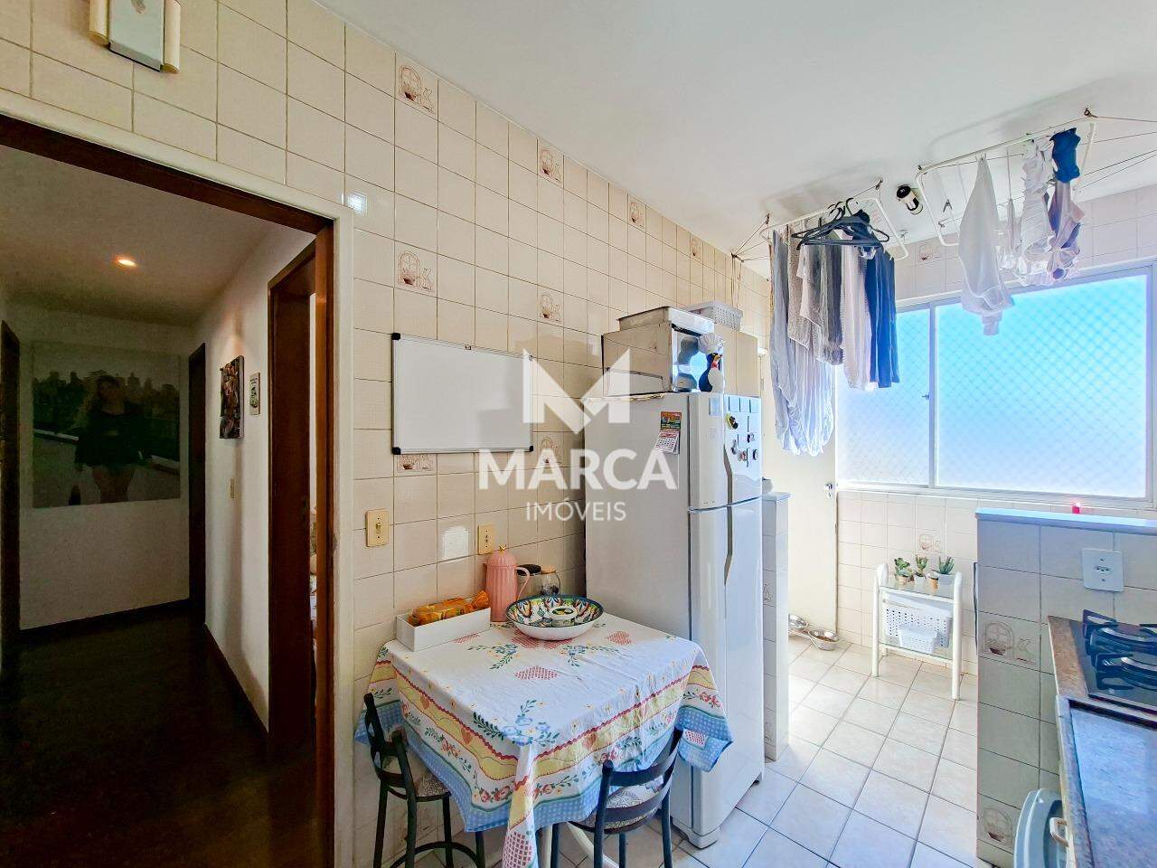 Apartamento para aluguel no Estoril: 