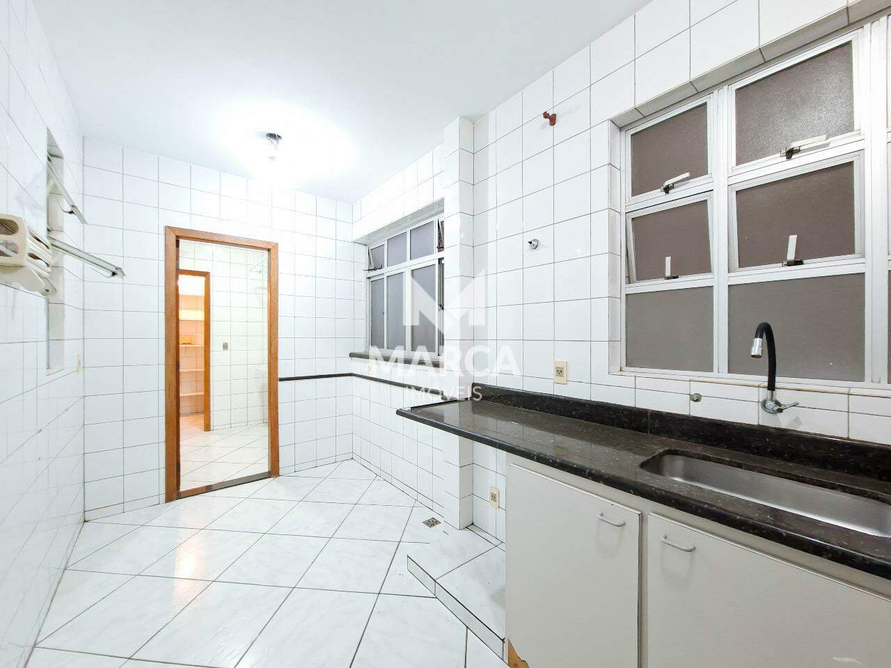 Apartamento para aluguel no Castelo: 