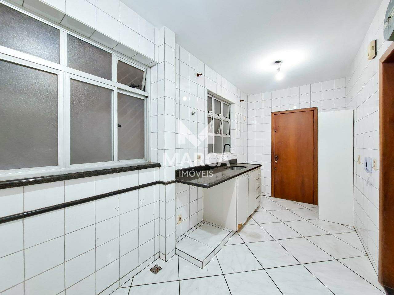 Apartamento para aluguel no Castelo: 