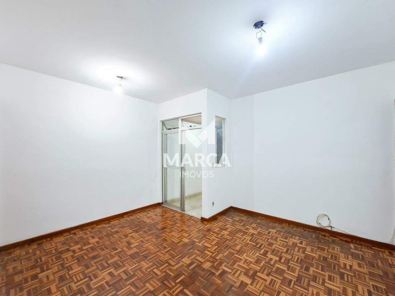 Apartamento para aluguel no Castelo: 