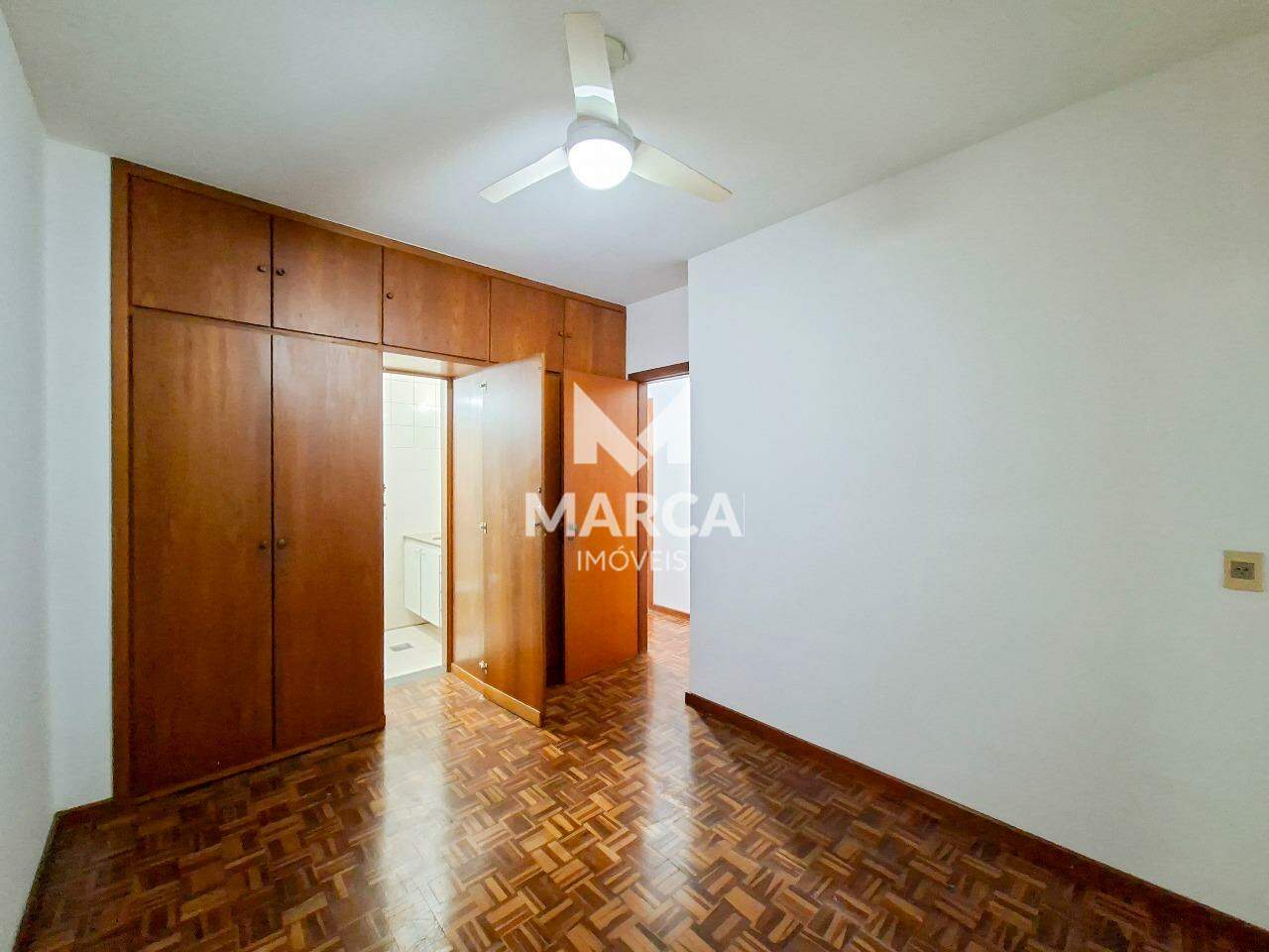 Apartamento para aluguel no Castelo: 