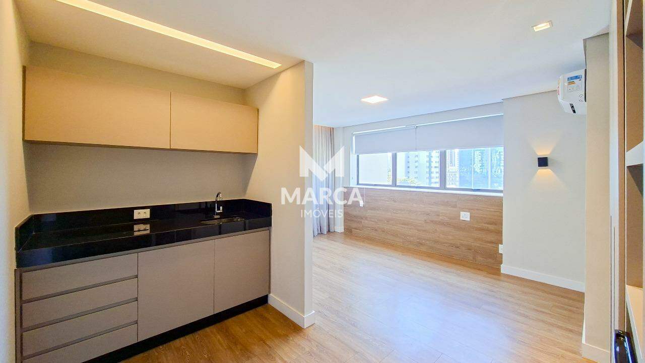 Flat para aluguel no Lourdes: