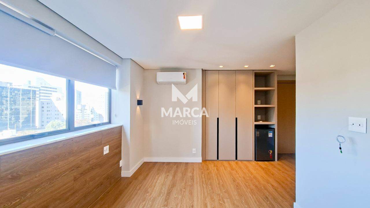 Flat para aluguel no Lourdes: