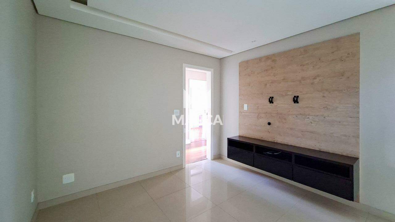 Apartamento para aluguel no Buritis: 
