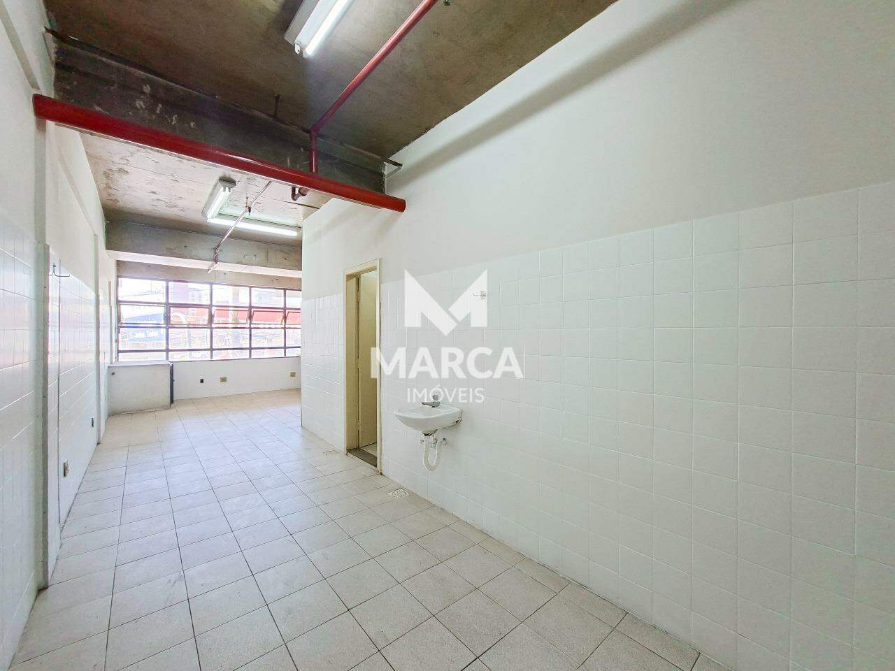 Loja para aluguel no Silveira: