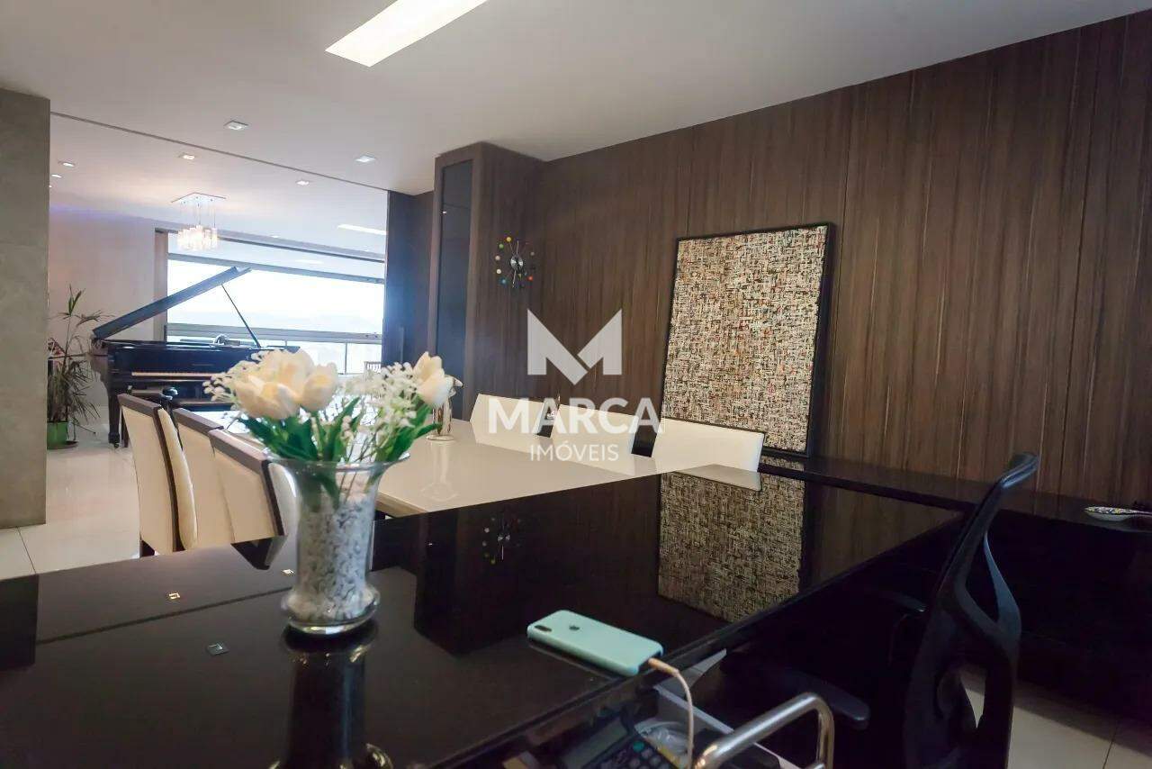 Apartamento à venda no Vila da Serra: 