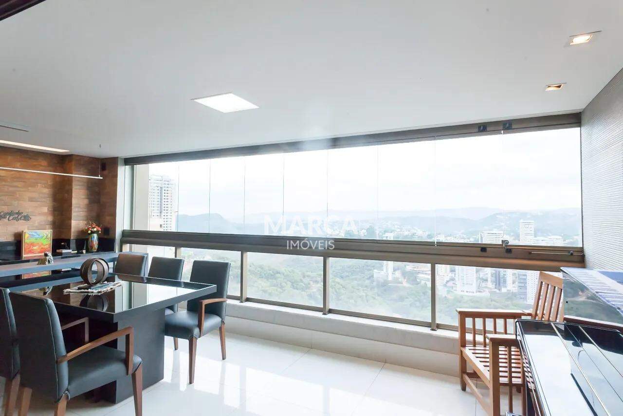 Apartamento à venda no Vila da Serra: 