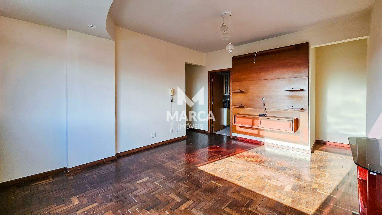 Apartamento para aluguel no Floresta: