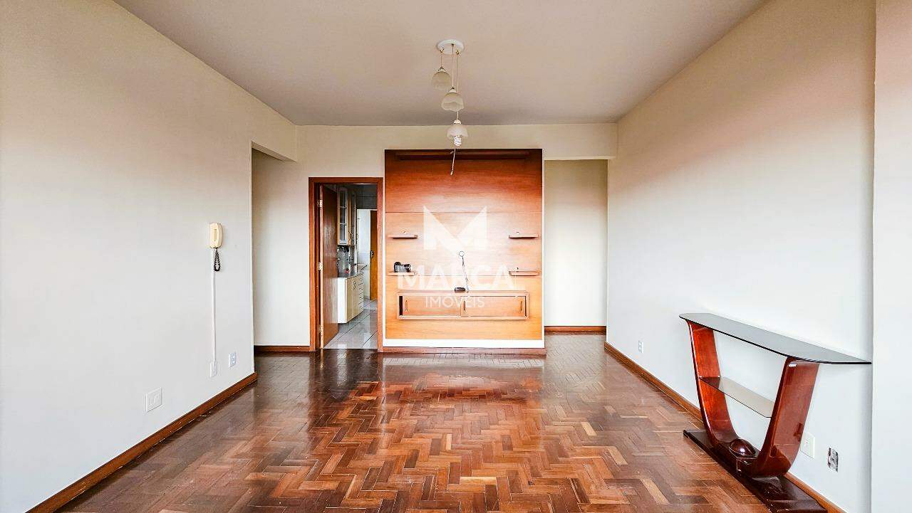 Apartamento para aluguel no Floresta: