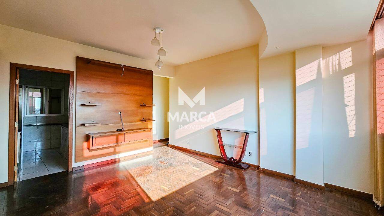 Apartamento para aluguel no Floresta: