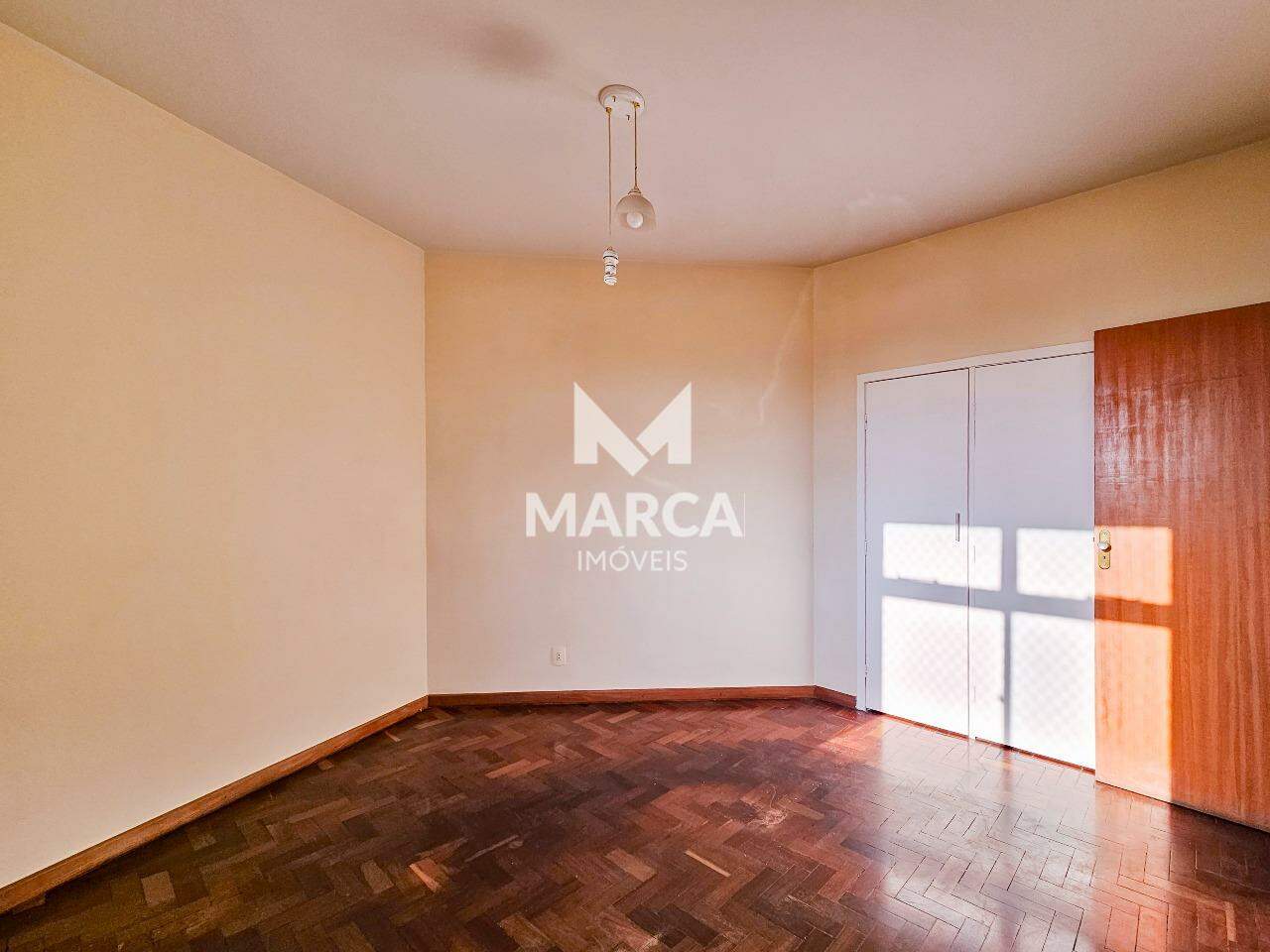 Apartamento para aluguel no Floresta: