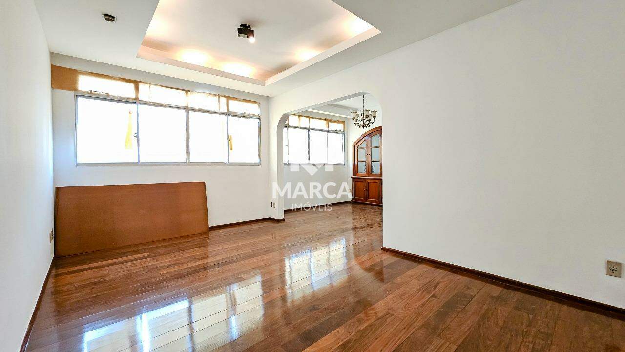 Apartamento para aluguel no Savassi: 