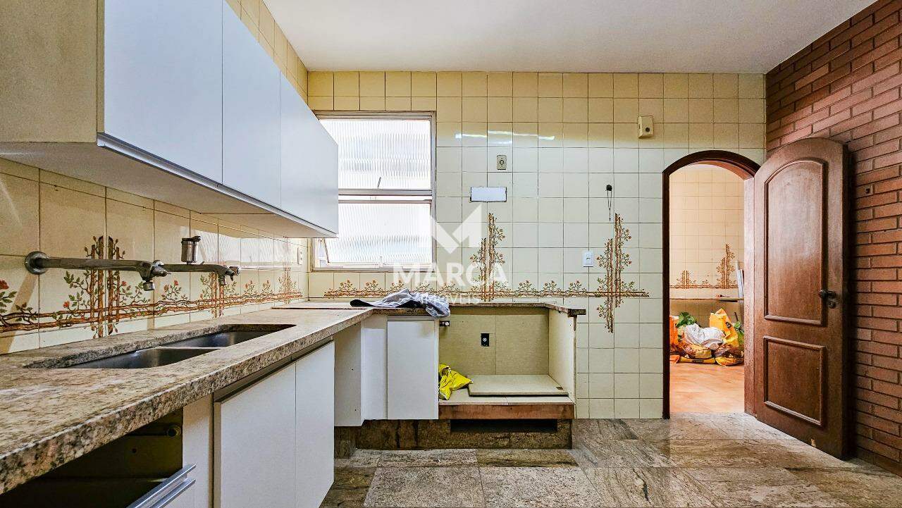 Apartamento para aluguel no Savassi: 