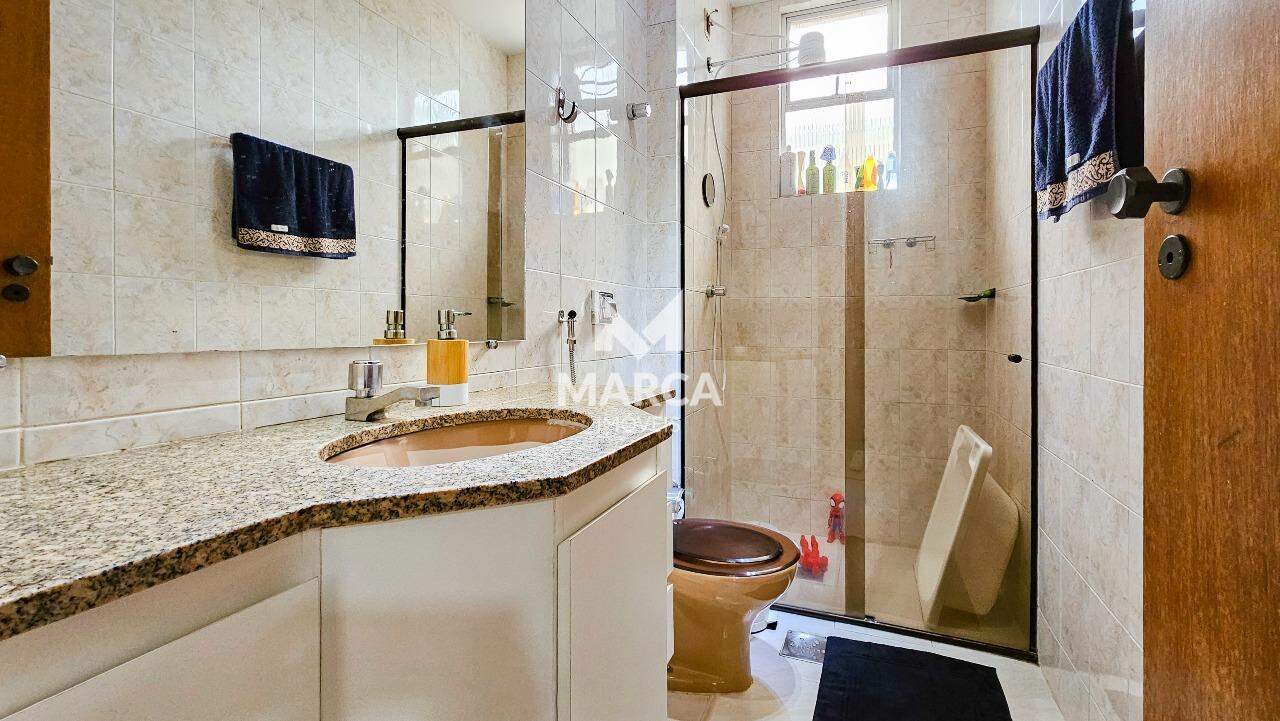 Apartamento para aluguel no Sagrada Família: