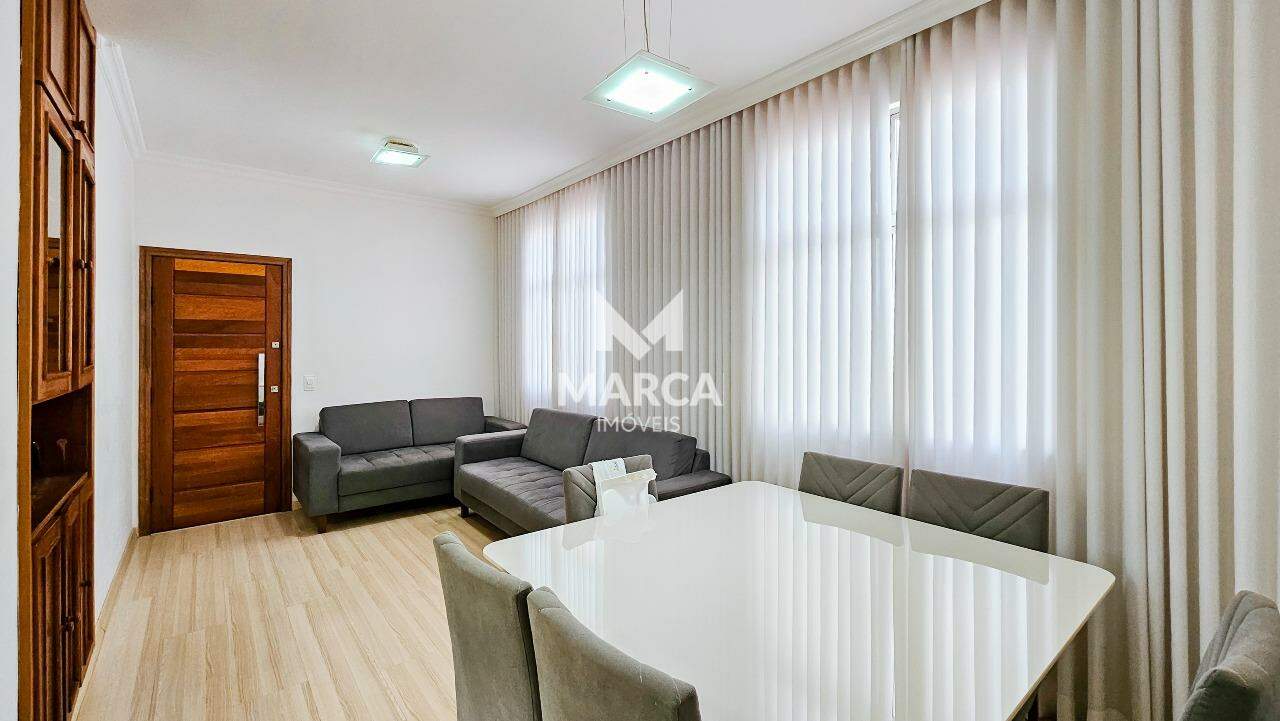 Apartamento para aluguel no Sagrada Família: