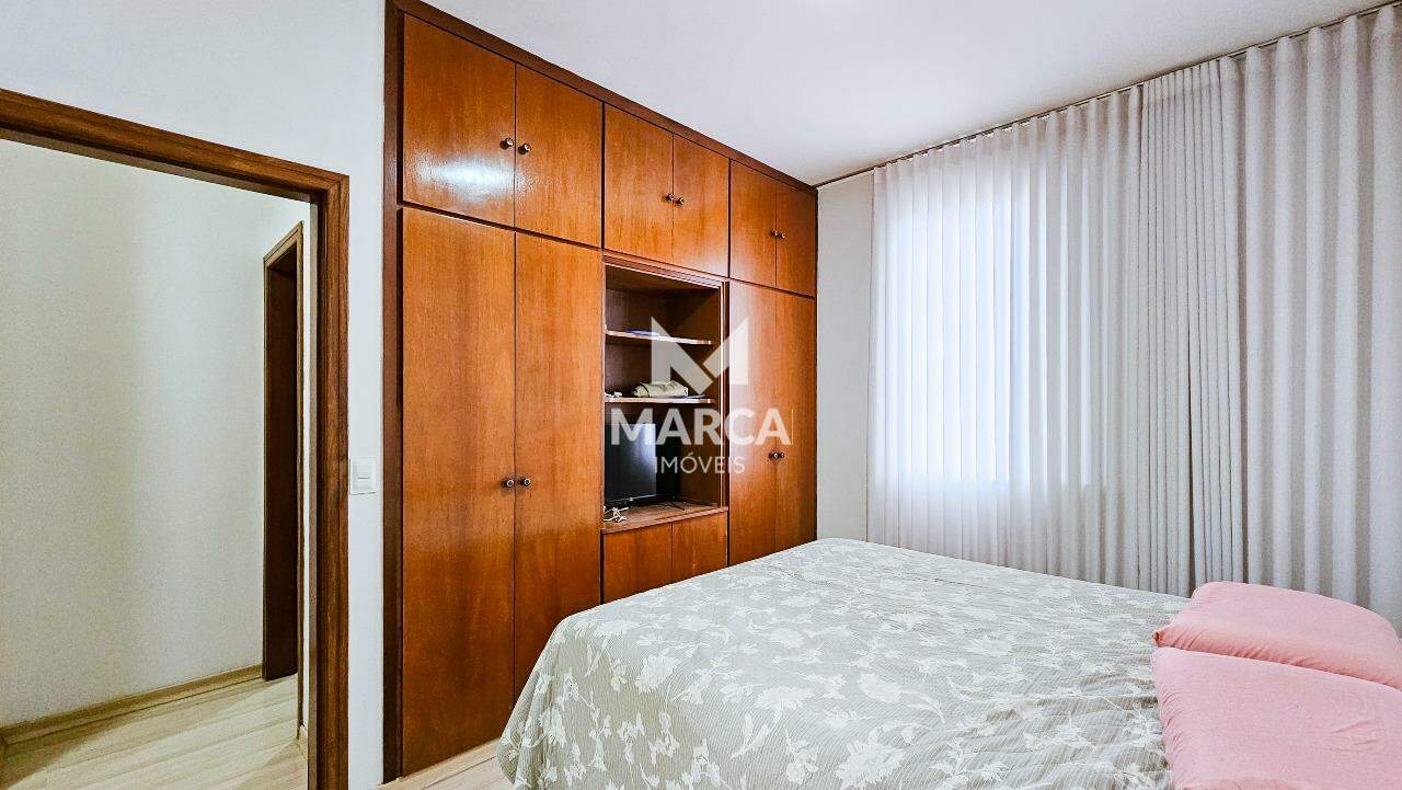 Apartamento para aluguel no Sagrada Família: