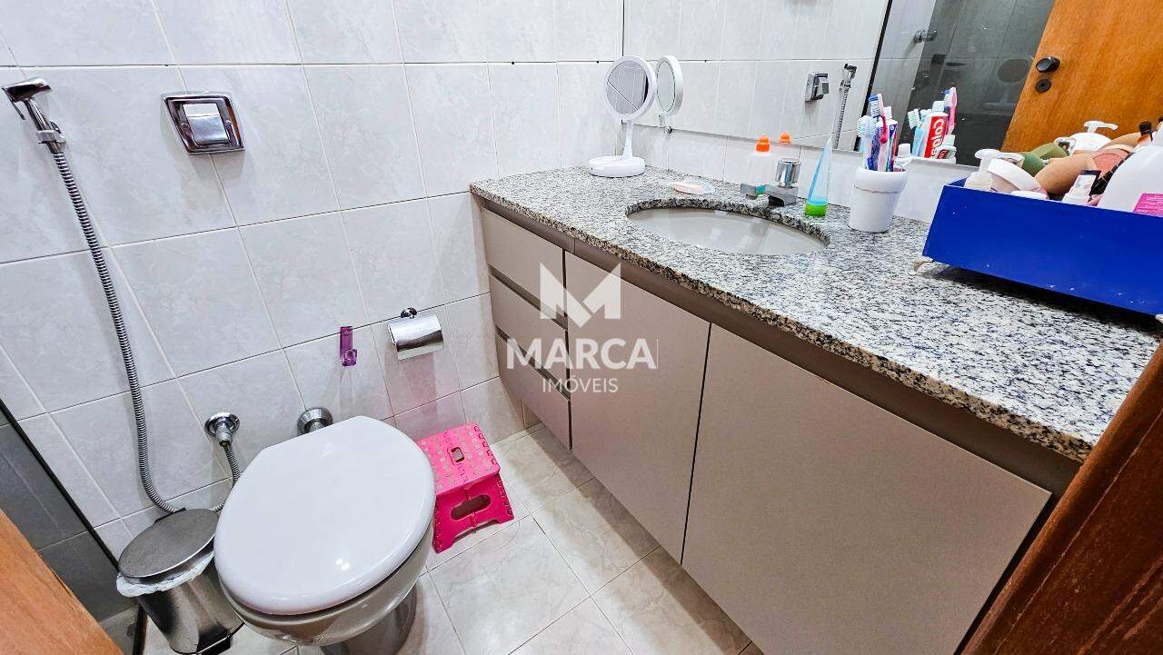 Apartamento para aluguel no Sagrada Família: