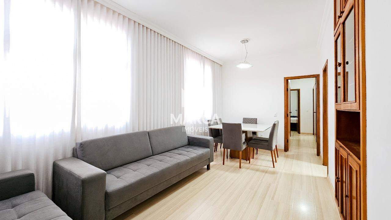 Apartamento para aluguel no Sagrada Família: